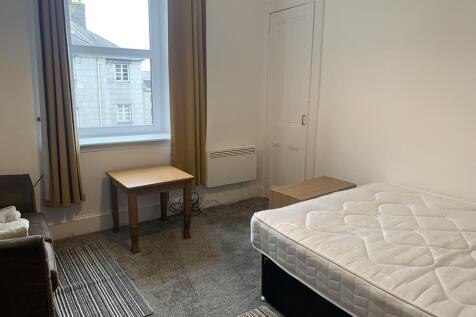 Lounge - Bedroom
