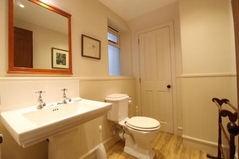 Cloakroom WC