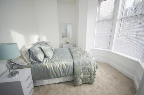 Bed 2 alt