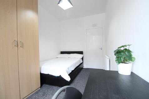 Bedroom 2 alt