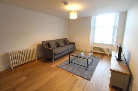 Lounge 1