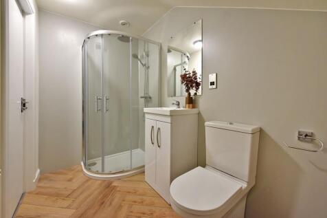 95 Hilton Heights en-suit