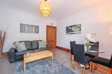 Lounge 2