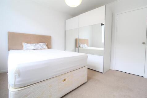 Bedroom alt
