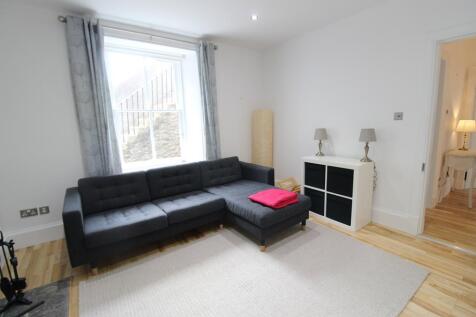 Lounge photograph 2