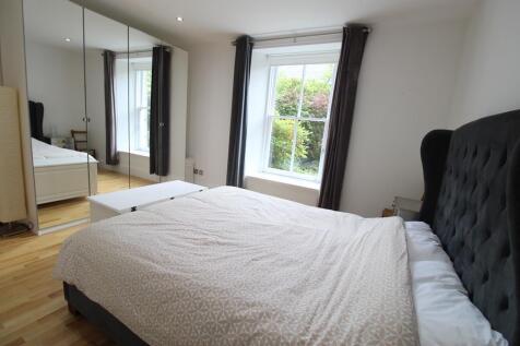 Master bedroom 1
