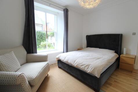 Bedroom 2 - photograph 2