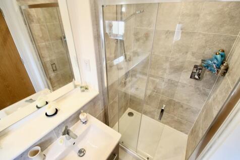 En suite 3