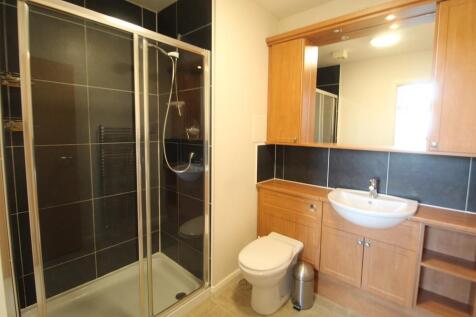 ensuite 2
