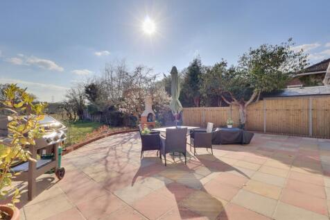 REAR PATIO