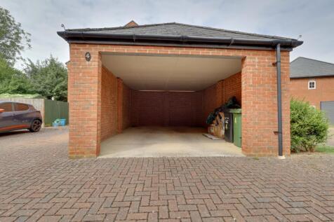 CAR PORT
