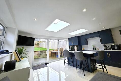 Kitchen - Breakfast room