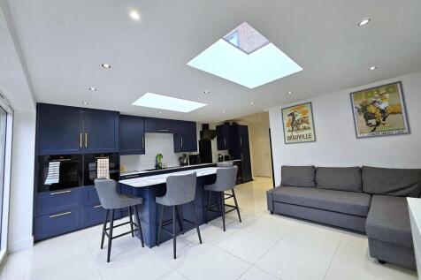 Kitchen - Breakfast room