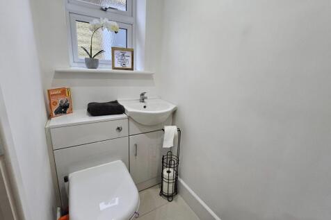 Ground floor WC
