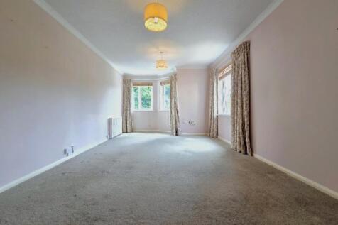 Lounge - dining room