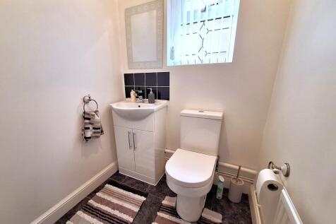 Ground floor WC