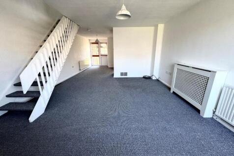 living room 1.jpg