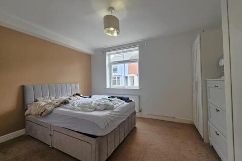 Bedroom Two.jpg
