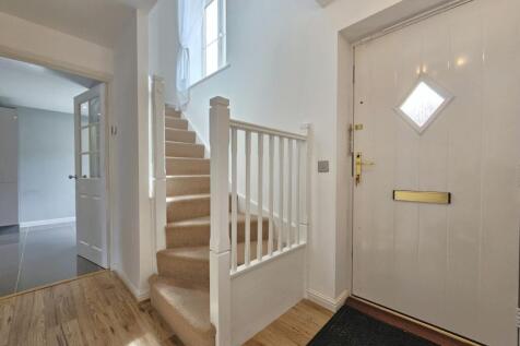 Entrance Hall.jpg