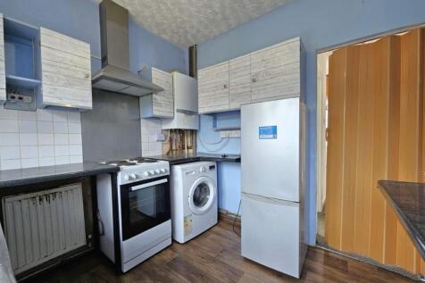 Kitchen 1.jpg