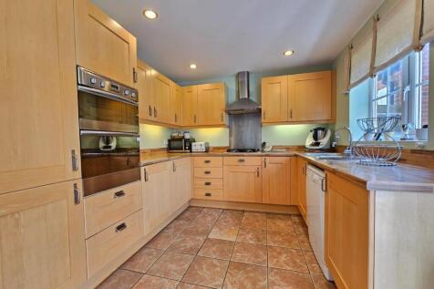 Kitchen.jpg