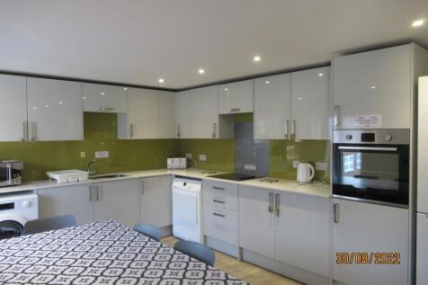 Kitchen 13-16 (6).JPG