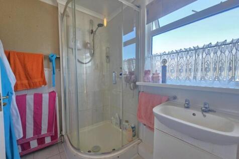 Shower.jpg