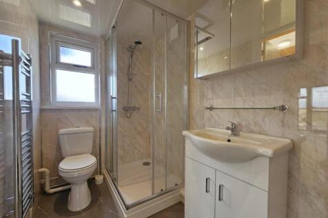 Shower room.jpg