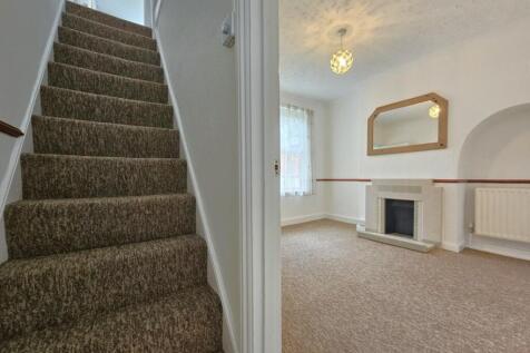 Entrance hall.jpg