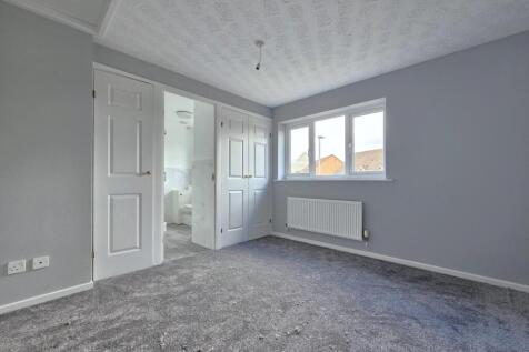 Bedroom One.jpg