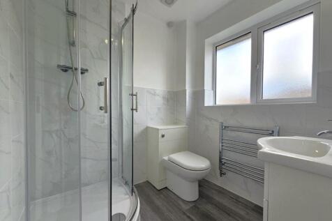 Ensuite.jpg