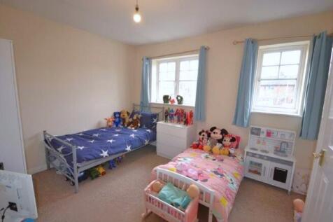 Bedroom One.jpeg