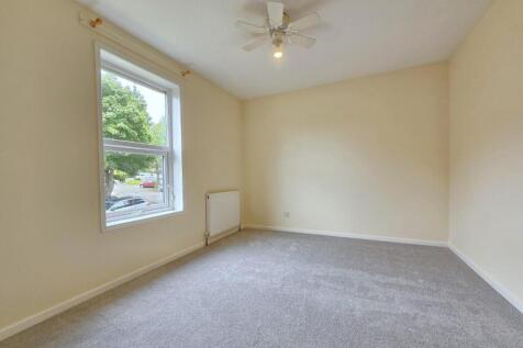 Bedroom One.jpg