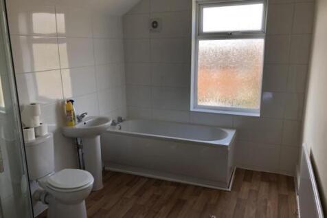 countess bathroom rm.jpg