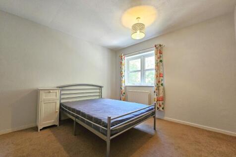 Bedroom One.jpg
