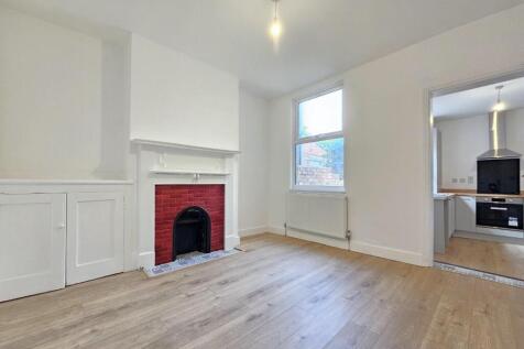 Dining room.jpg