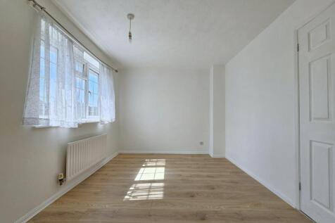 Bedroom One.jpg