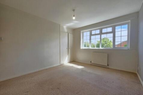 Bedroom One.jpg