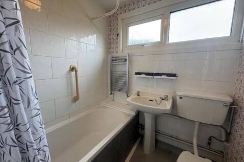 WhatsApp Image 2025-11-05 at 15.12.51_462026ed.jpg