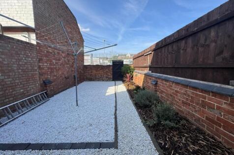 garden.jpg