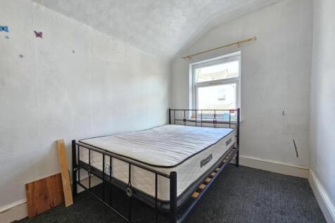 Bedroom Three.jpg