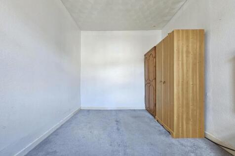 Bedroom Two.jpg