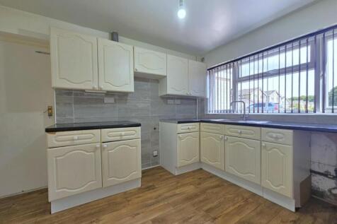 Kitchen 1.jpg