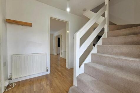 Entrance hall.jpg