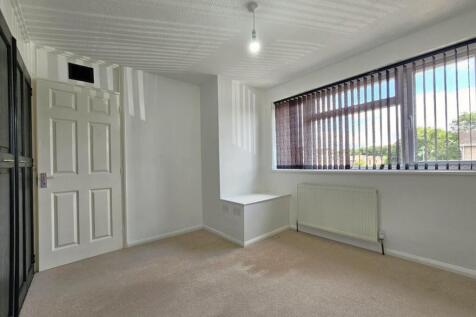 Bedroom two.jpg