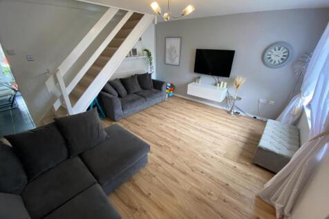 Lounge 3.jpg