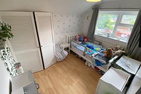 Bedroom 2.jpg