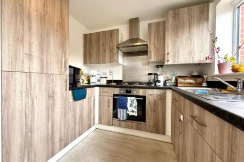 Kitchen 2.jpg