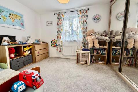 Bedroom 2.jpg