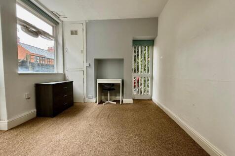 Bedroom 3.jpg